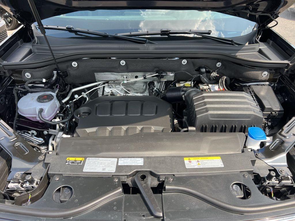 new 2026 Volkswagen Atlas car, priced at $47,348