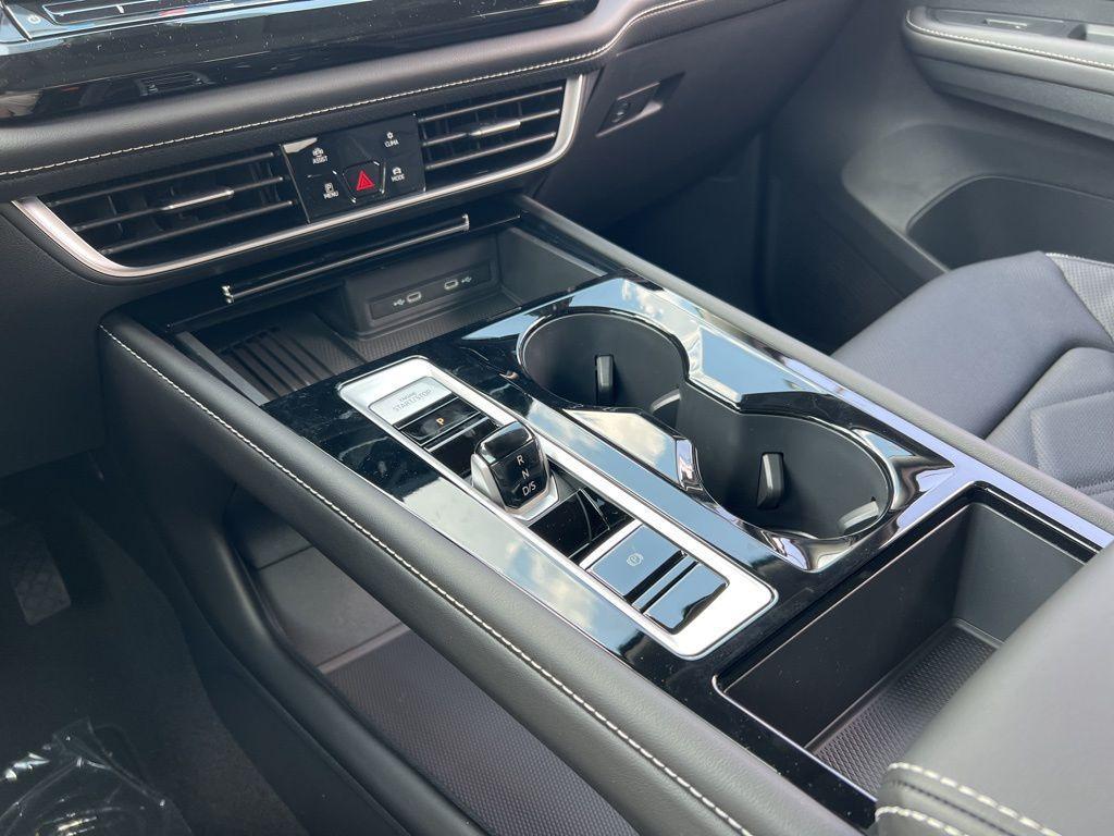 new 2026 Volkswagen Atlas car, priced at $47,348