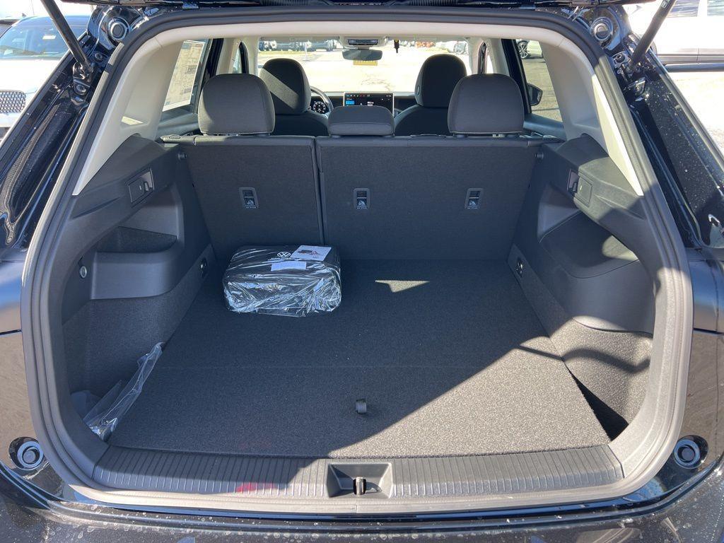 new 2026 Volkswagen Tiguan car, priced at $32,675