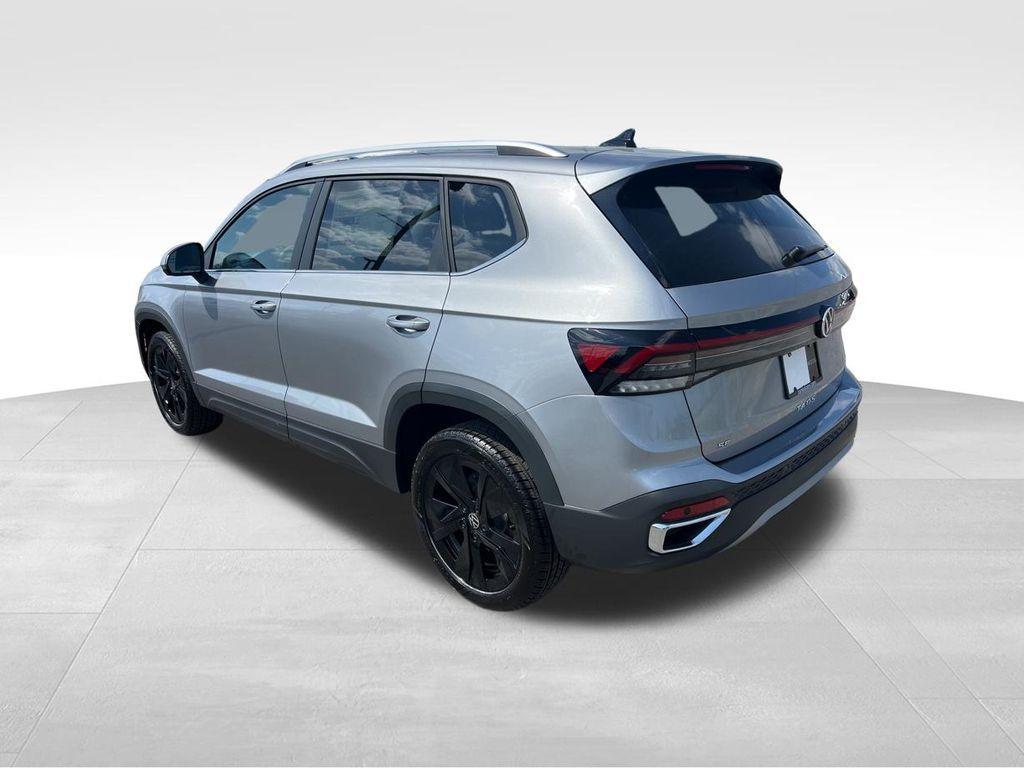 new 2026 Volkswagen Taos car, priced at $33,336