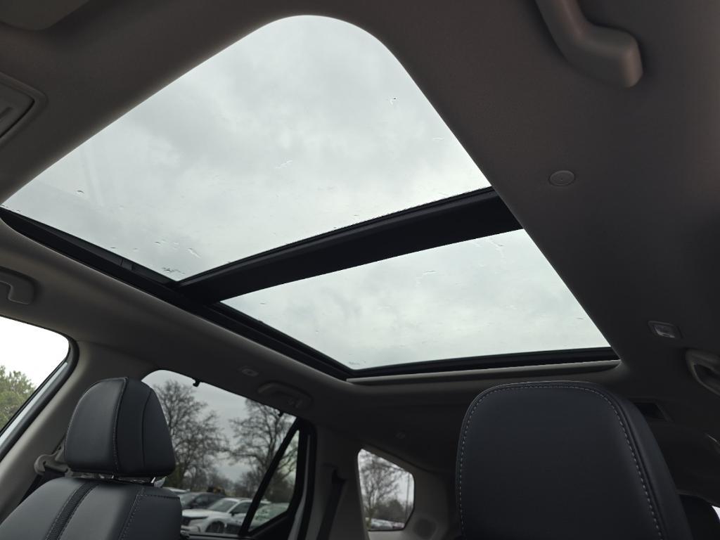 new 2025 Honda Pilot car, priced at $53,350