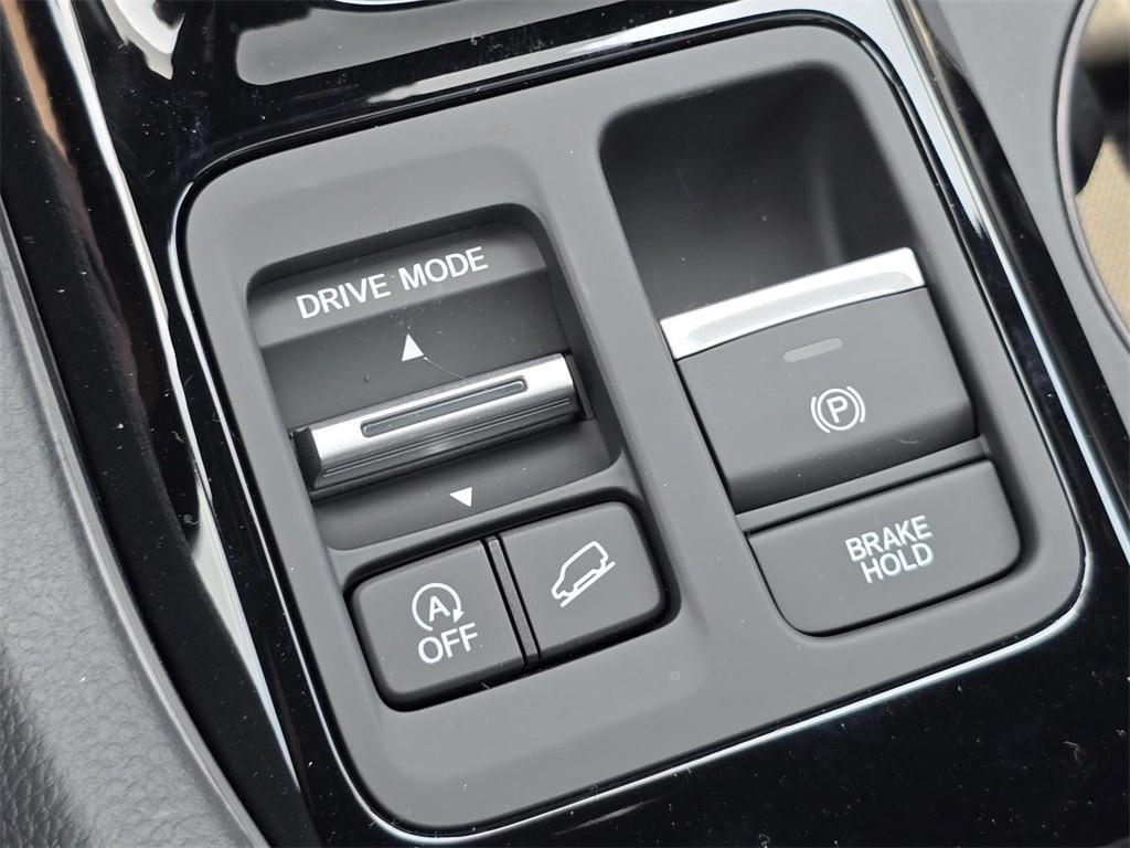 new 2025 Honda Pilot car, priced at $50,830