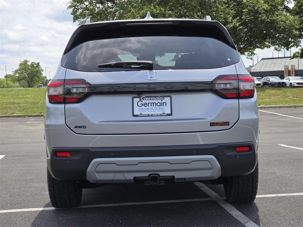 new 2025 Honda Pilot car, priced at $50,830