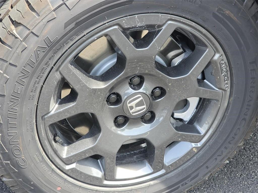 new 2025 Honda Pilot car, priced at $50,830