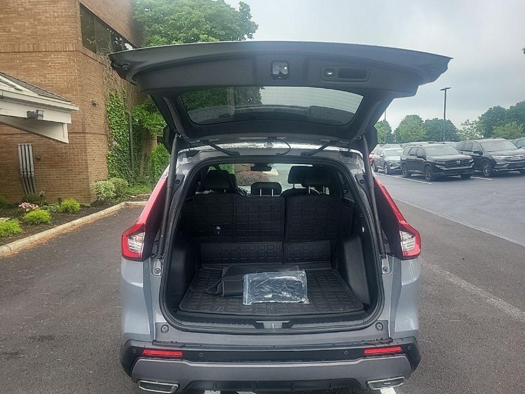 used 2025 Honda CR-V Hybrid car, priced at $39,395
