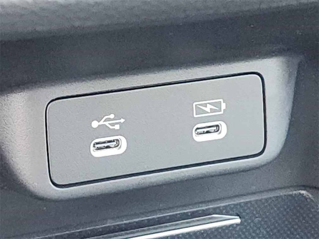 new 2026 Honda HR-V car, priced at $28,880