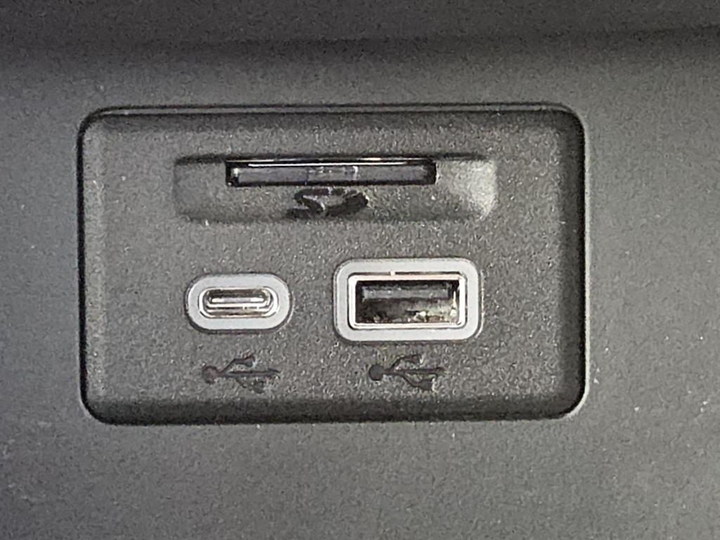 used 2023 GMC Acadia car, priced at $32,897