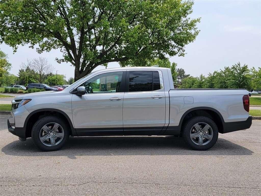 used 2023 Honda Ridgeline car, priced at $33,297