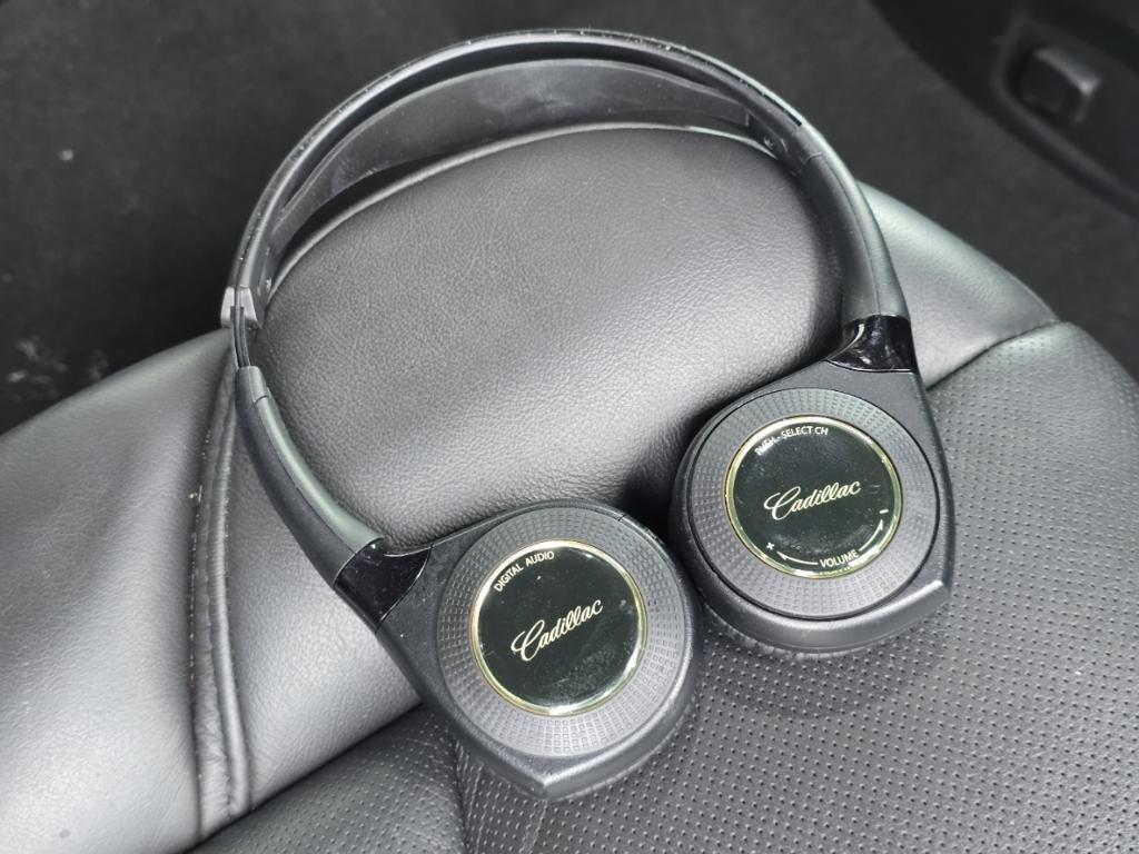 used 2019 Cadillac Escalade car, priced at $31,997