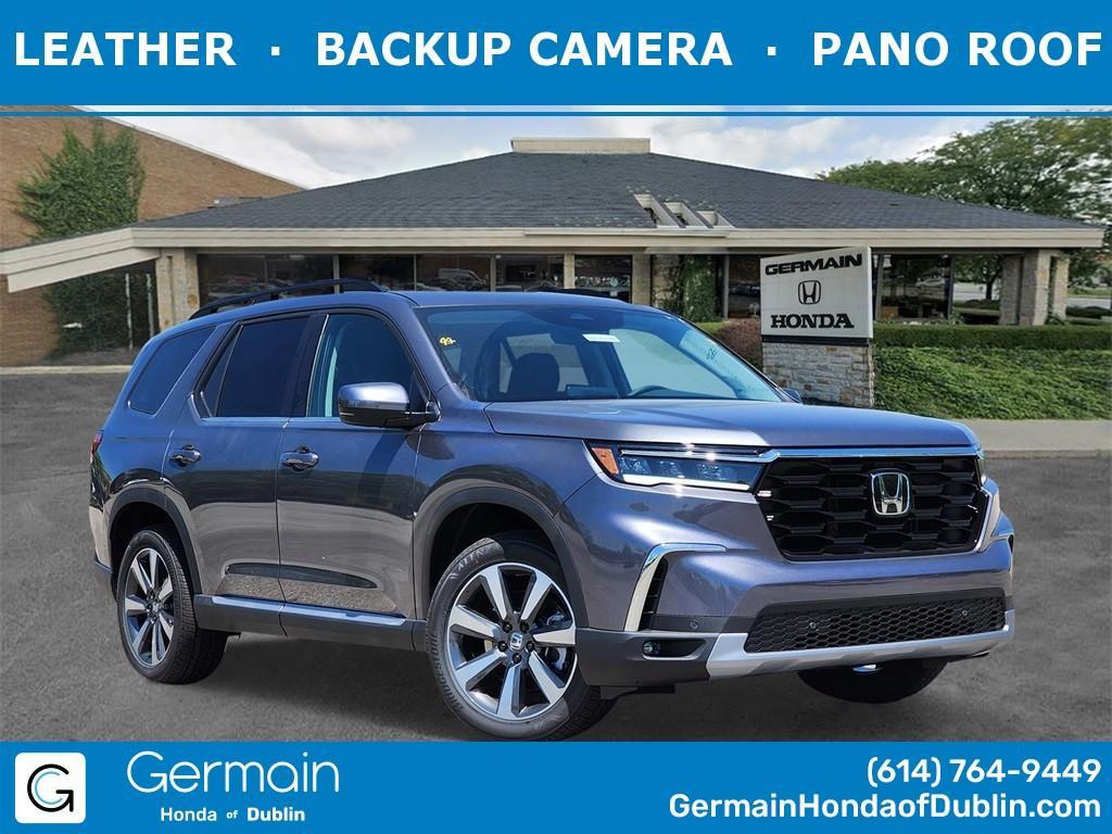 used 2025 Honda Pilot car, priced at $43,997