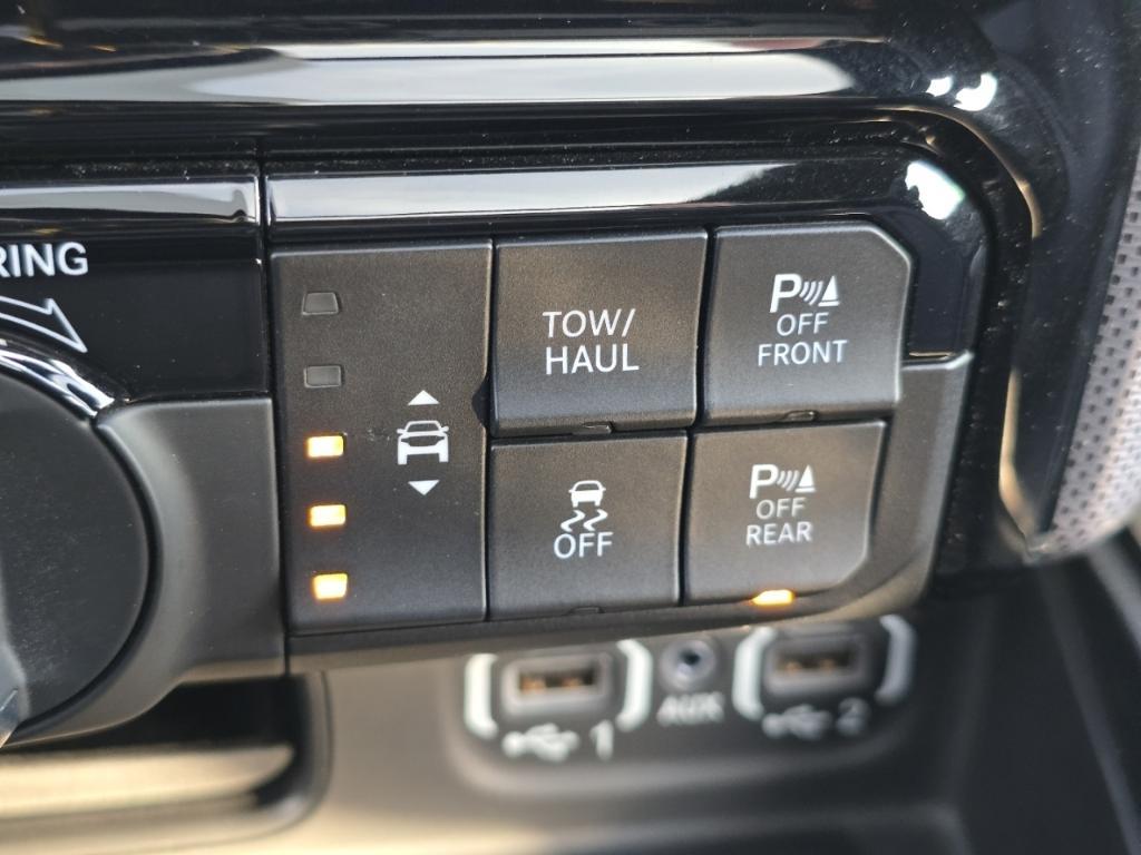 used 2021 Ram 1500 car, priced at $35,997