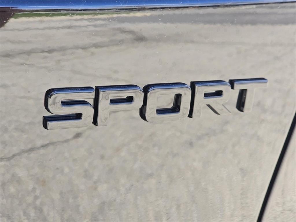 new 2026 Honda CR-V Hybrid car, priced at $41,575