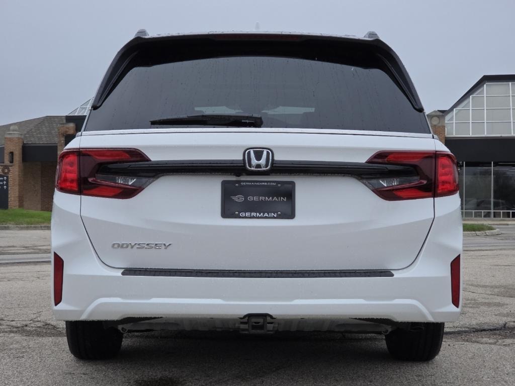 new 2026 Honda Odyssey car, priced at $46,140