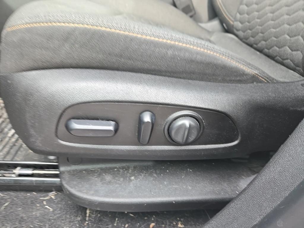 used 2020 Chevrolet Equinox car, priced at $12,697