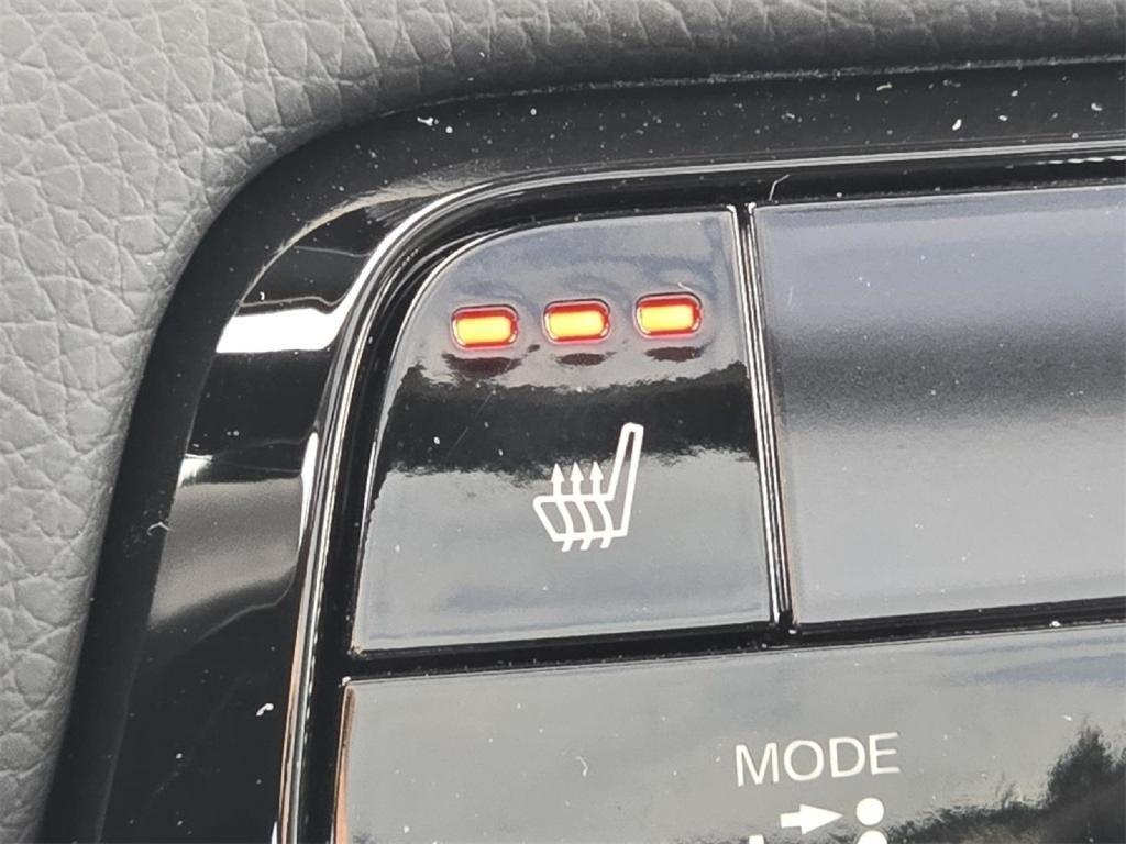 new 2025 Honda Pilot car, priced at $53,350