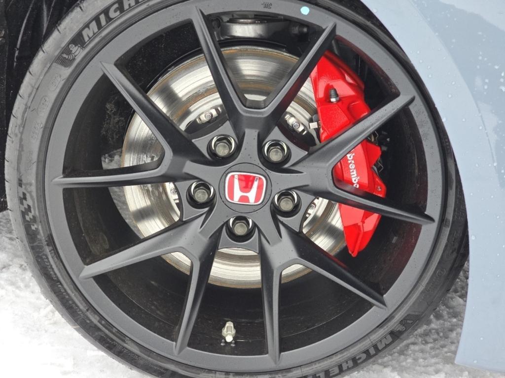 new 2025 Honda Civic Type R car, priced at $47,445