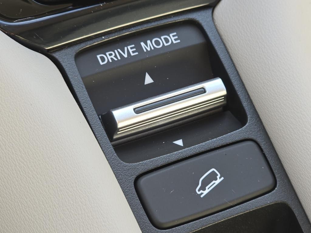 new 2026 Honda HR-V car, priced at $29,605