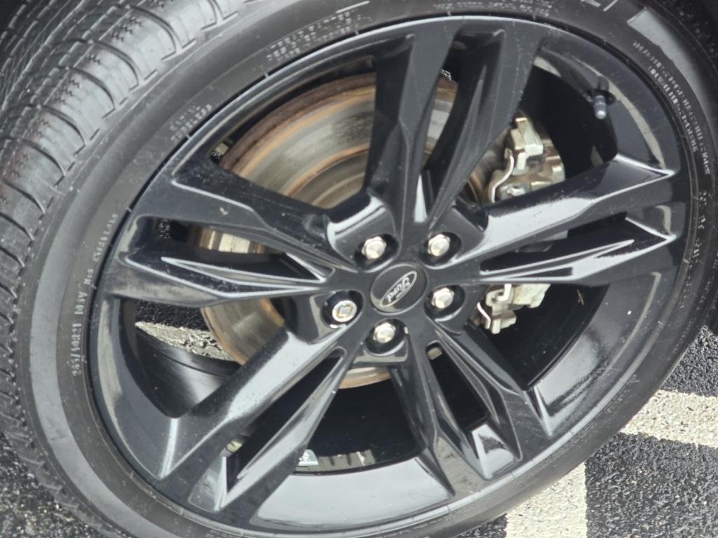 used 2020 Ford Edge car, priced at $17,897