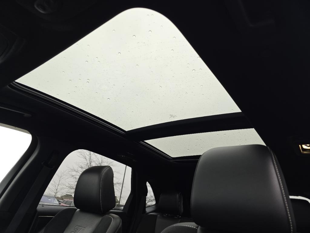 used 2020 Ford Edge car, priced at $17,897