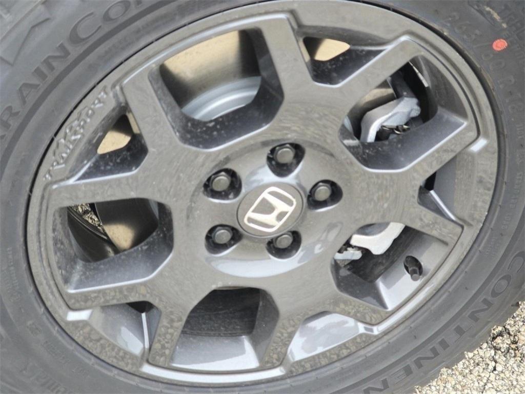 new 2025 Honda Pilot car, priced at $50,100