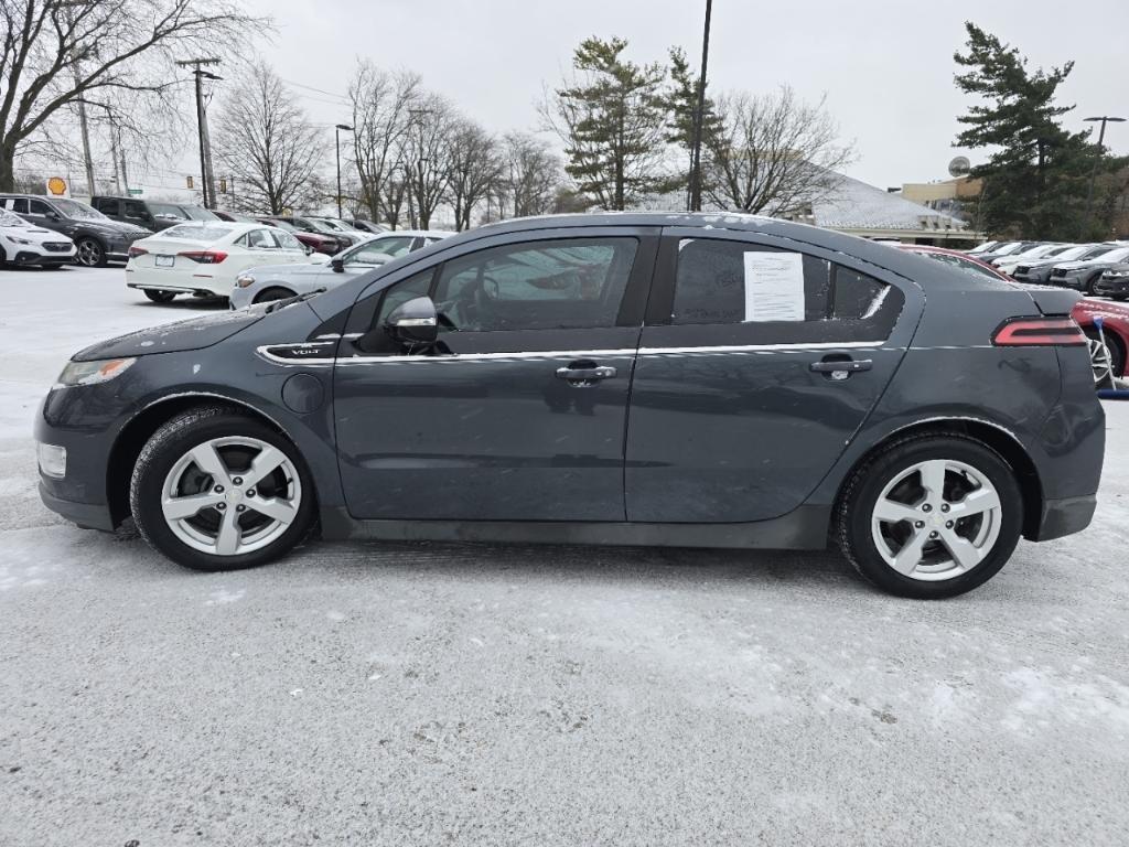 used 2013 Chevrolet Volt car, priced at $6,187