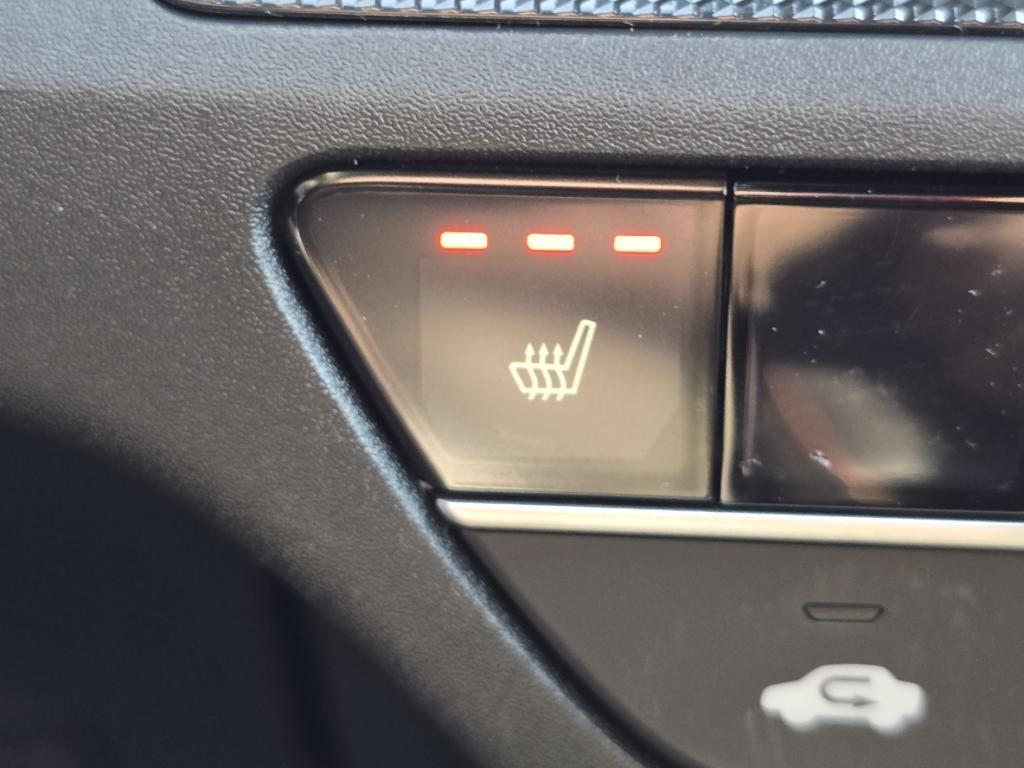 new 2026 Honda CR-V Hybrid car, priced at $41,675