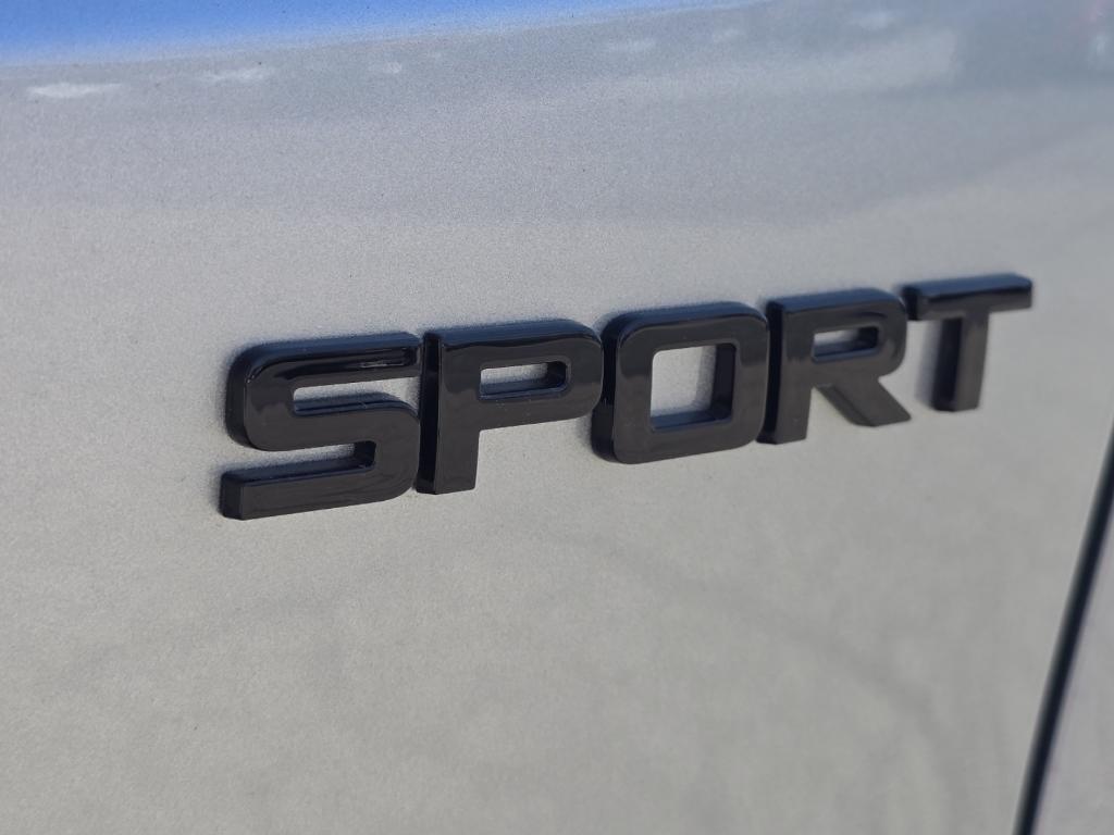 new 2026 Honda CR-V Hybrid car, priced at $41,675