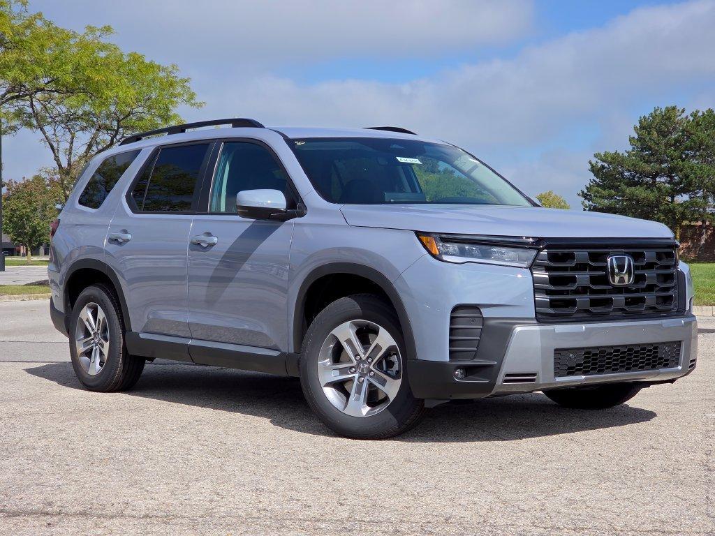 new 2026 Honda Pilot car, priced at $49,598