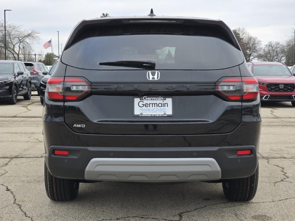 new 2025 Honda Pilot car, priced at $46,995
