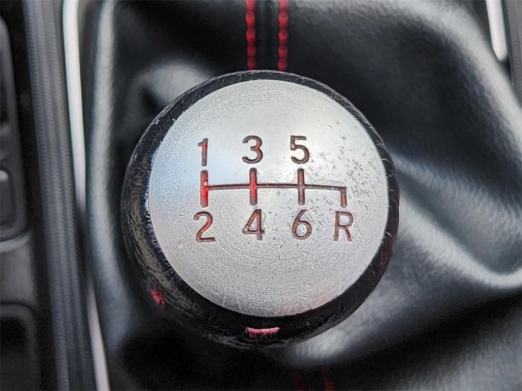 used 2022 Honda Civic Si car, priced at $27,697