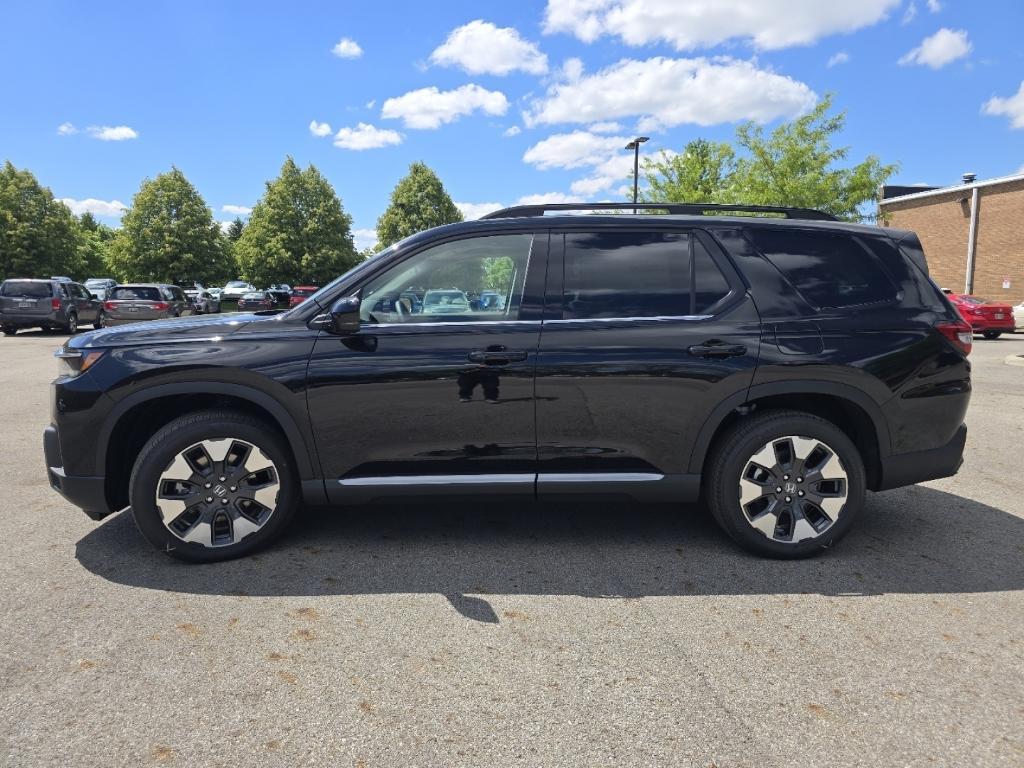 new 2026 Honda Pilot car, priced at $55,740