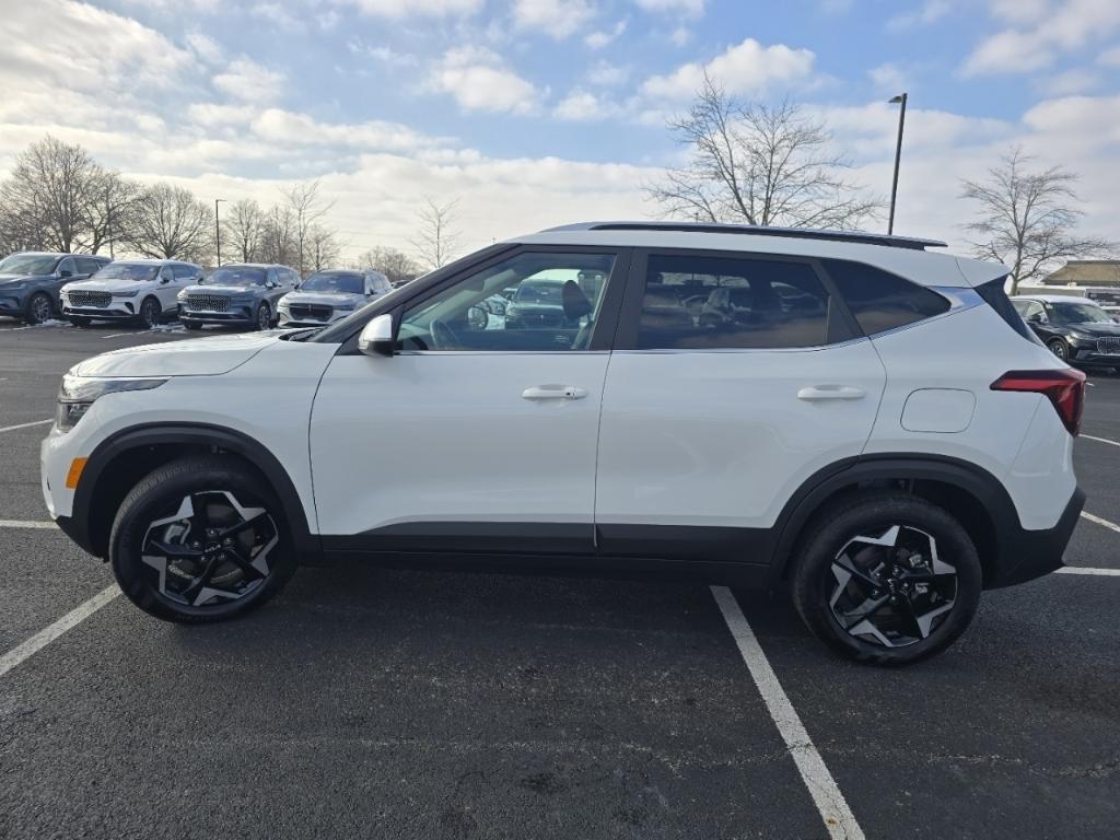 used 2025 Kia Seltos car, priced at $24,867