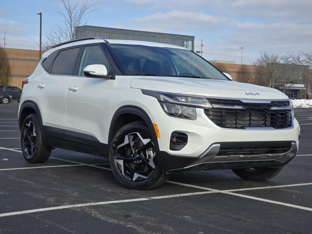 used 2025 Kia Seltos car, priced at $24,867