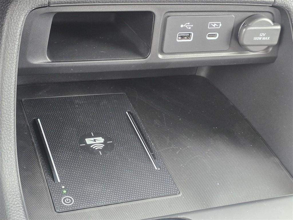 new 2025 Honda Pilot car, priced at $53,050