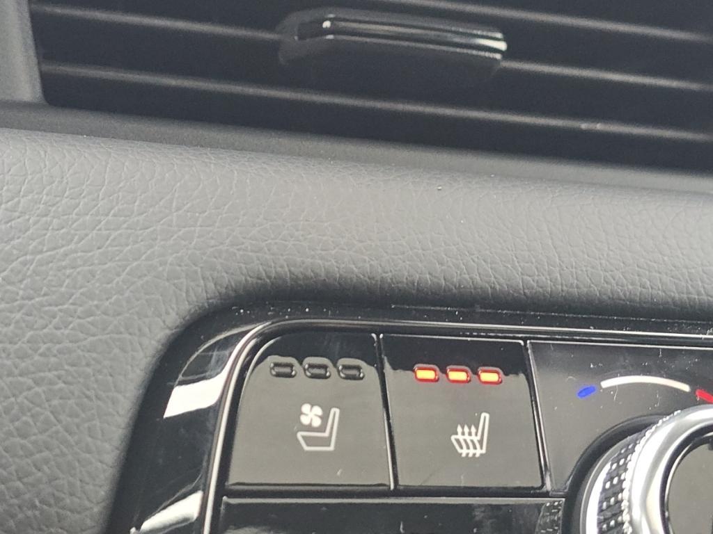 new 2025 Honda Pilot car, priced at $57,260