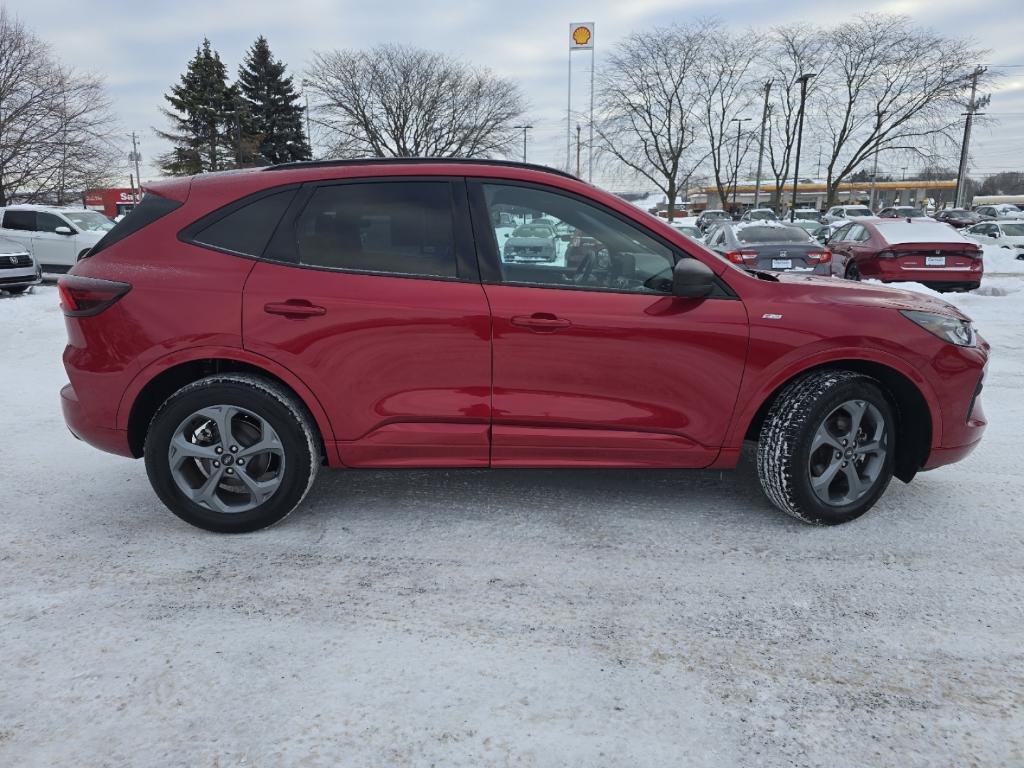 used 2023 Ford Escape car, priced at $19,847
