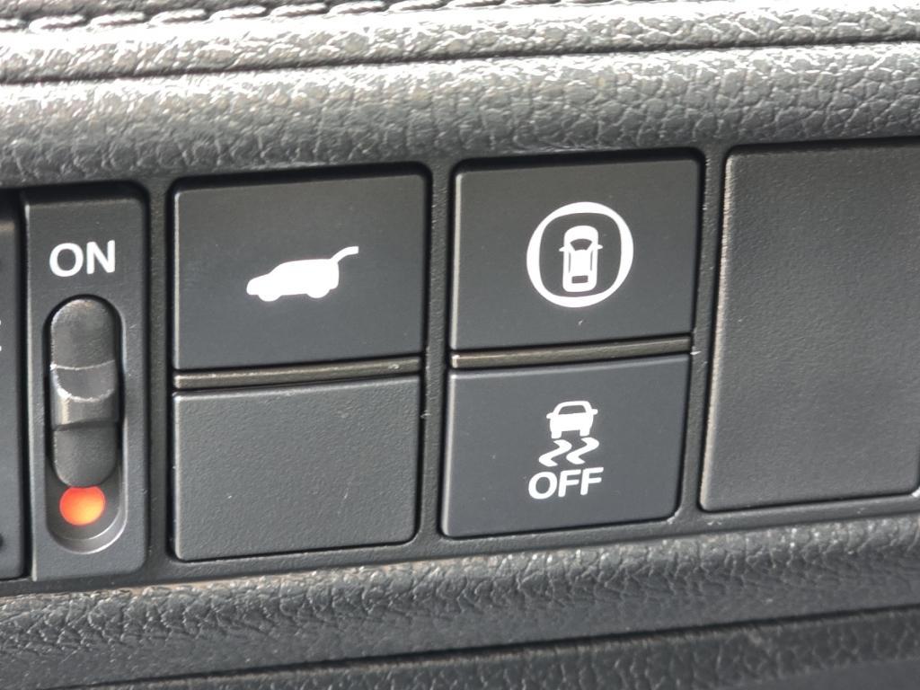 used 2024 Honda Odyssey car, priced at $36,897