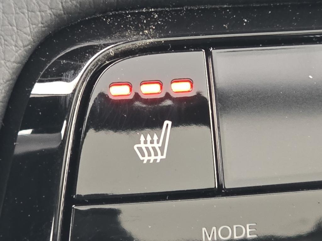 new 2025 Honda Pilot car, priced at $54,300