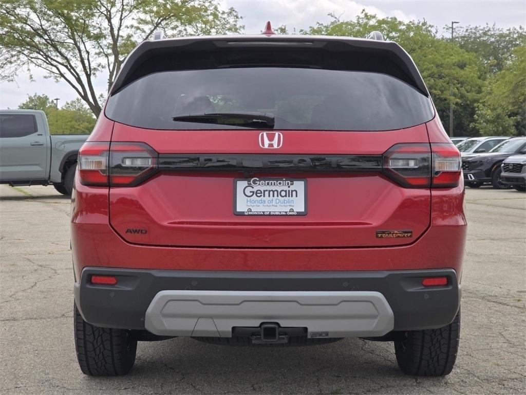 new 2025 Honda Pilot car, priced at $51,330