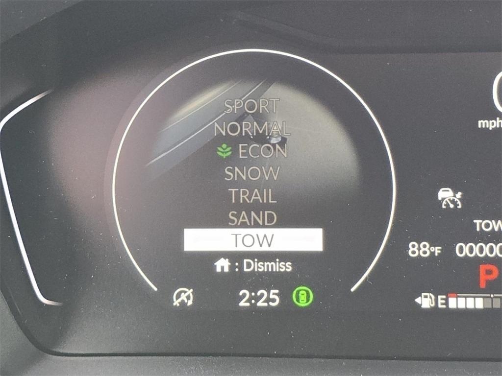 new 2025 Honda Pilot car, priced at $50,755