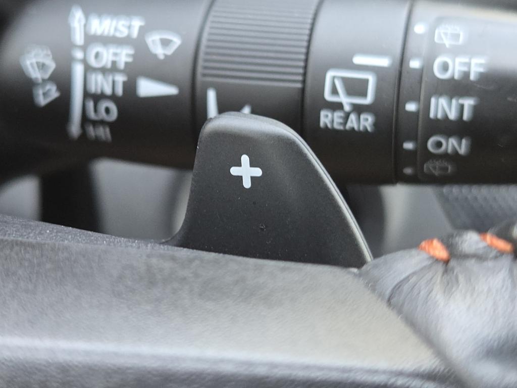 used 2024 Honda CR-V Hybrid car, priced at $31,597