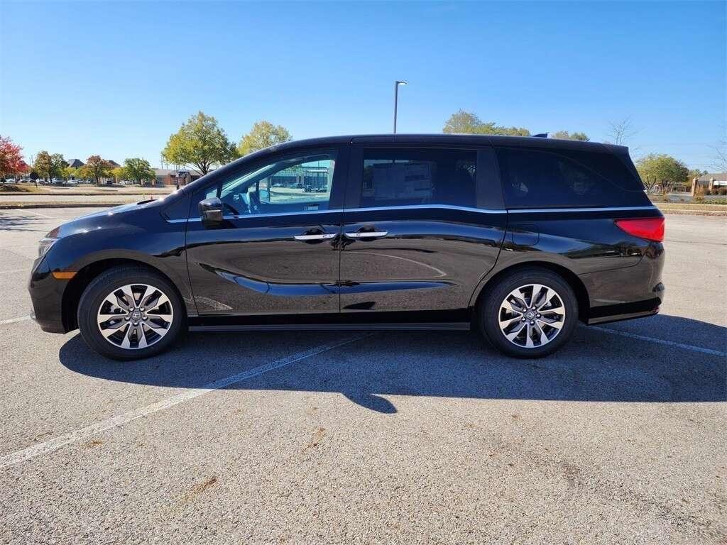 used 2024 Honda Odyssey car, priced at $36,797