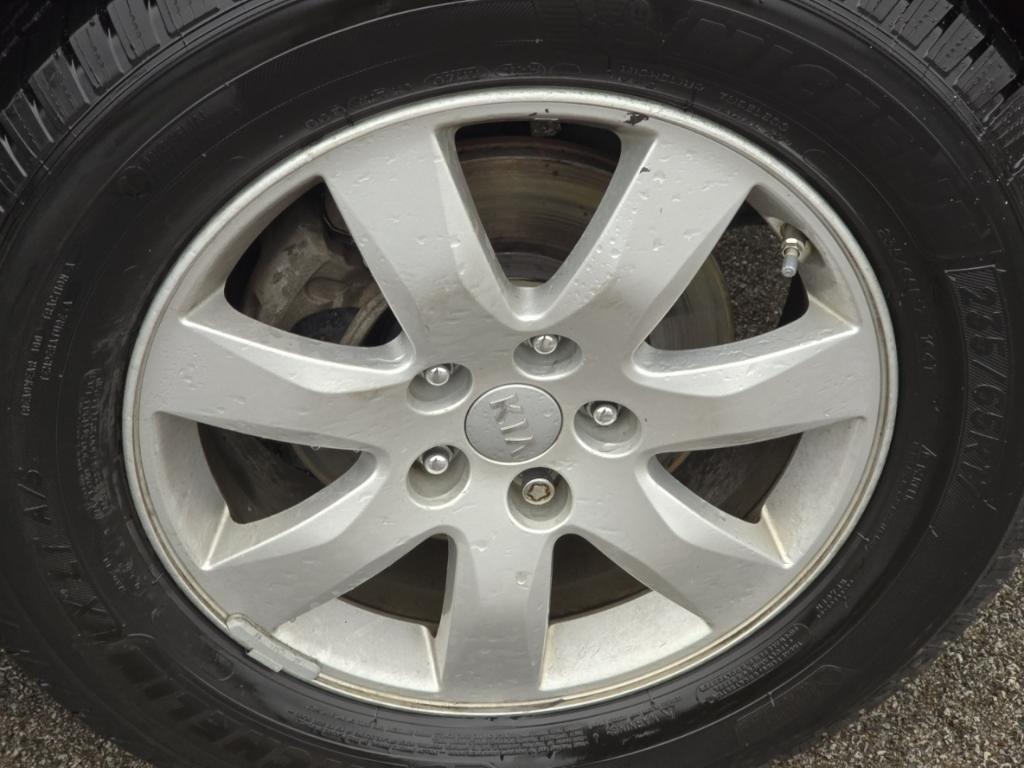 used 2013 Kia Sorento car, priced at $6,997