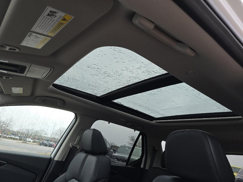 new 2025 Honda Pilot car, priced at $52,180