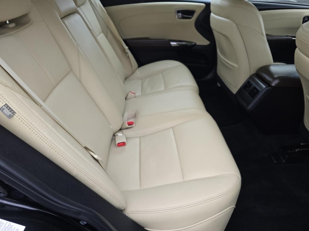 used 2017 Toyota Avalon car, priced at $16,497