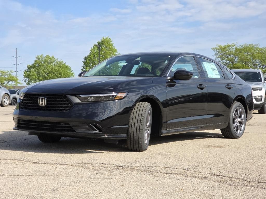 new 2026 Honda Accord Hybrid car, priced at $36,290