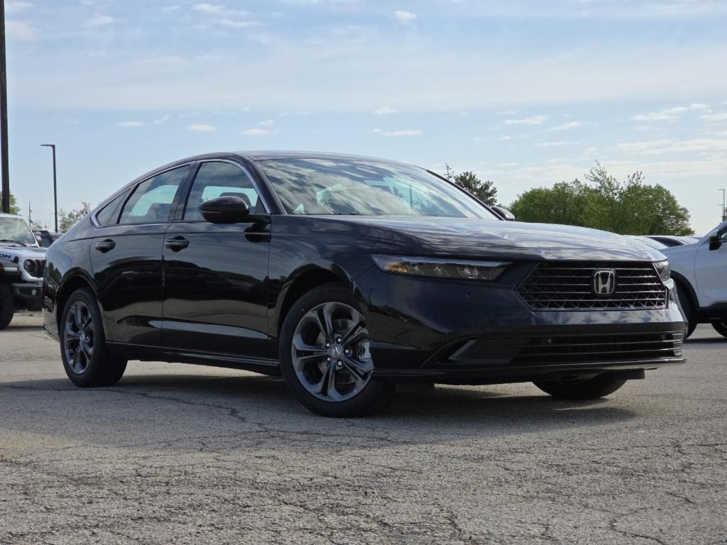 new 2026 Honda Accord Hybrid car, priced at $36,290