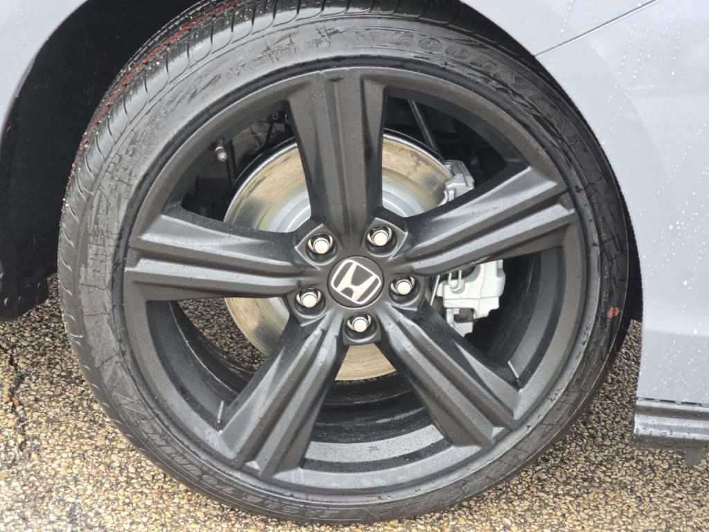 new 2025 Honda Accord Hybrid car, priced at $36,925