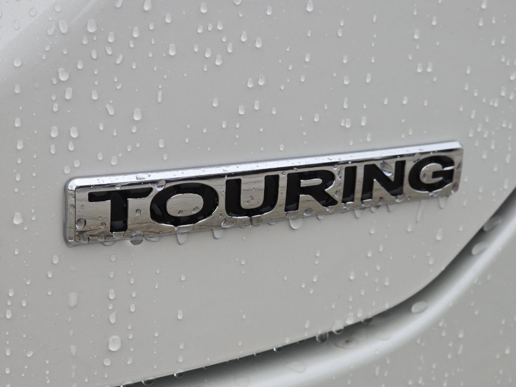 new 2025 Honda Pilot car, priced at $53,650