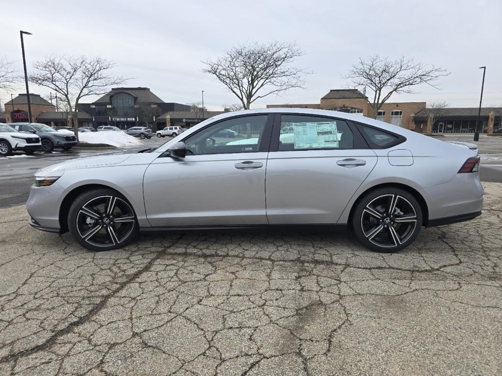 new 2026 Honda Accord Hybrid car